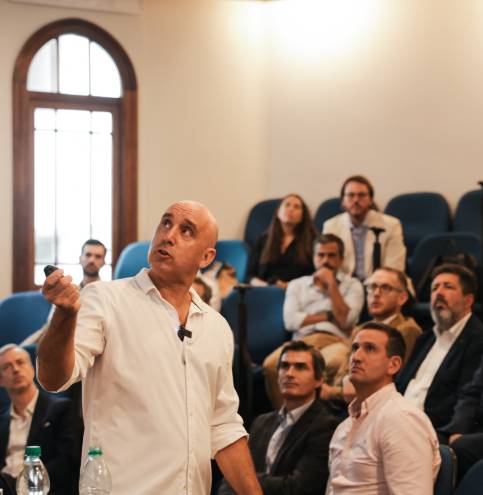 Sobre Nosotros Sobre Nosotros